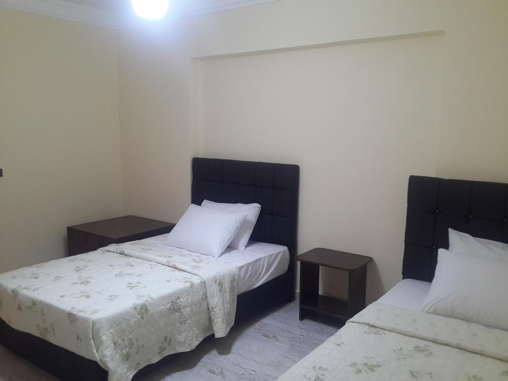 Alexander The Great Hotel Alexandria Exterior photo