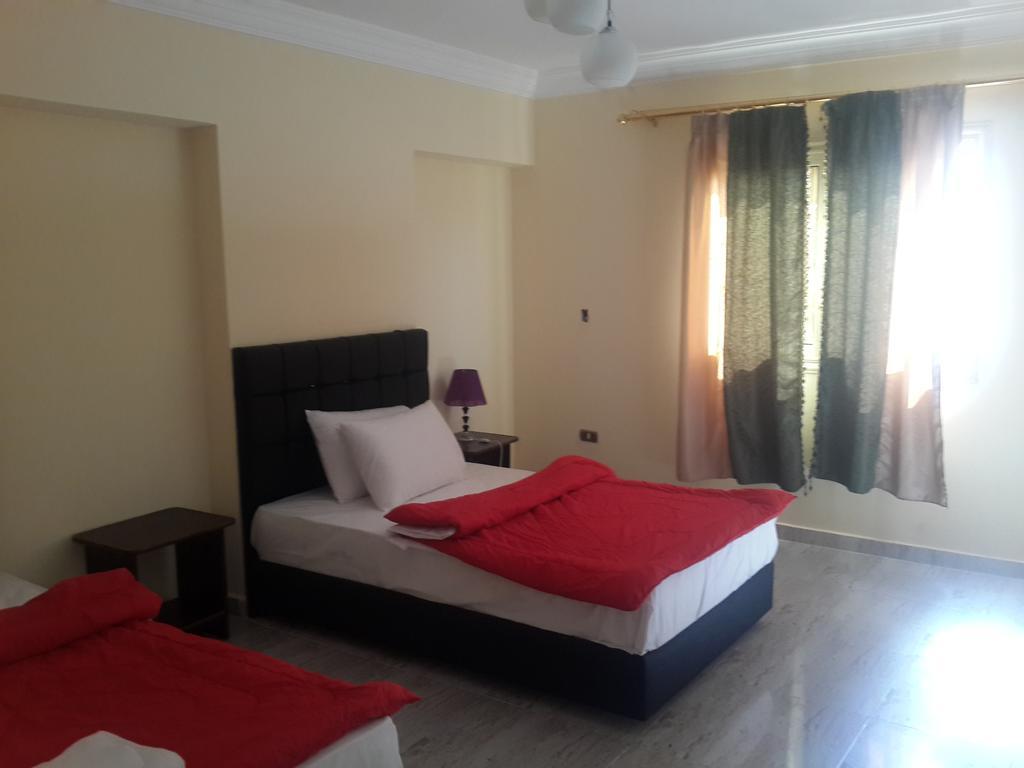 Alexander The Great Hotel Alexandria Exterior photo